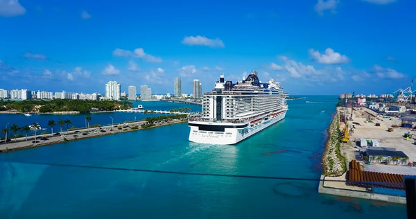 Orlando, Bahamas Fly Cruise & Stay