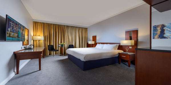 Shearwater Hotel